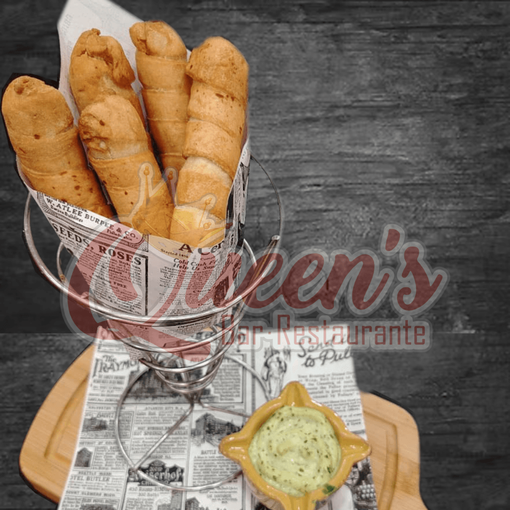 COMIDA VENEZOLANA - TAPAS - BOCATAS - PLATOS COMBINADOS - BEBIDAS Bar Restaurante Queen´s Tarragona